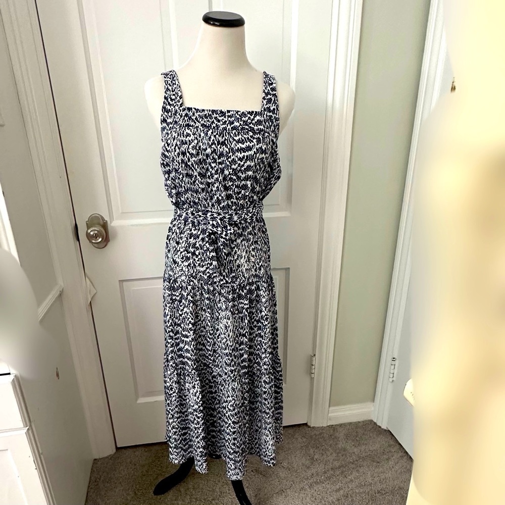 NWT MICHAEL KORS Belted Midi Dress Tiered Sleeveless Blue White Navy Size XXS - Picture 2 of 8